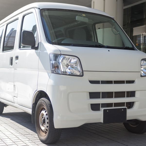 【副業OK】夏の連休中に高収入を目指すなら、軽貨物ドライバー！