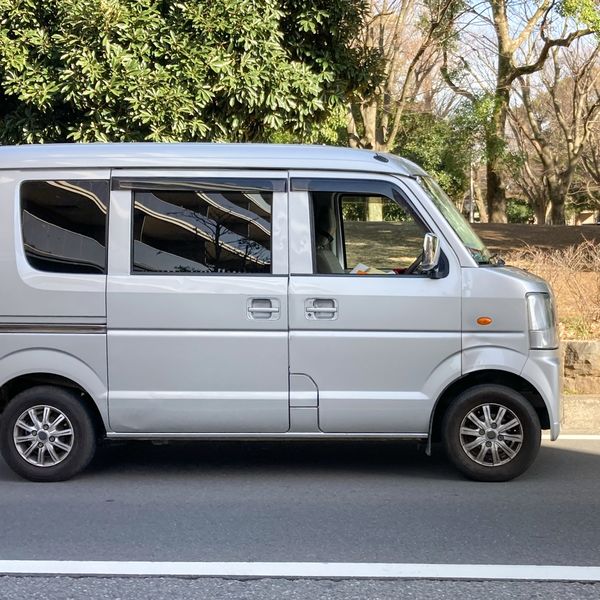 暖かくなって来た今、軽貨物ドライバーになりませんか？