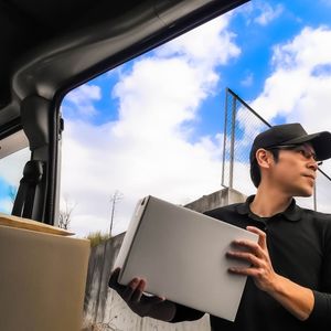 未経験でもOK！春の転職なら軽貨物ドライバーがおすすめです