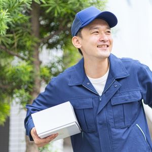 クリスマスシーズンに一気に高収入！軽貨物ドライバー人員急募中！