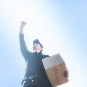 個人事業主として仕事してみませんか！？社会保険加入もOK確定申告のレクチャーもバッチリです！！